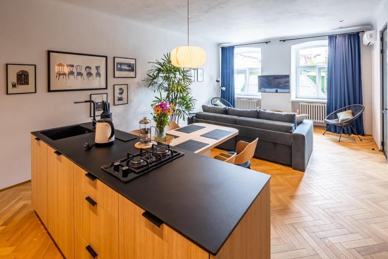 Onlviv Apartments Rynok Square 18/2 Zewnętrze zdjęcie